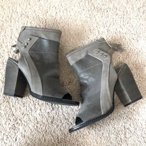 Dolce Vita gray booties with open toe